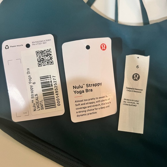 New with tags top . Never worn didn’t fit. - Picture 3 of 3